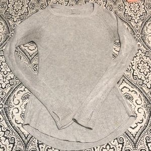 Grey lulu sweater, size 6